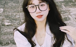 播放帅帅的小男孩mv的图片